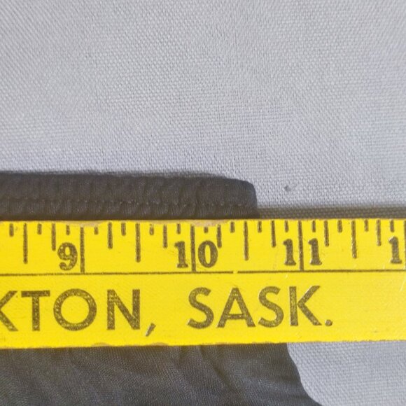 Under Armour athletic shorts youth girl size M black with neon and pink design - Picture 10 of 12